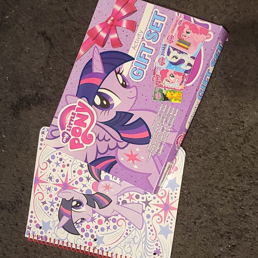 My Little Pony Gift set plus notebook
